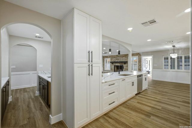 1002 Arizona Ash, San Antonio, TX 78232