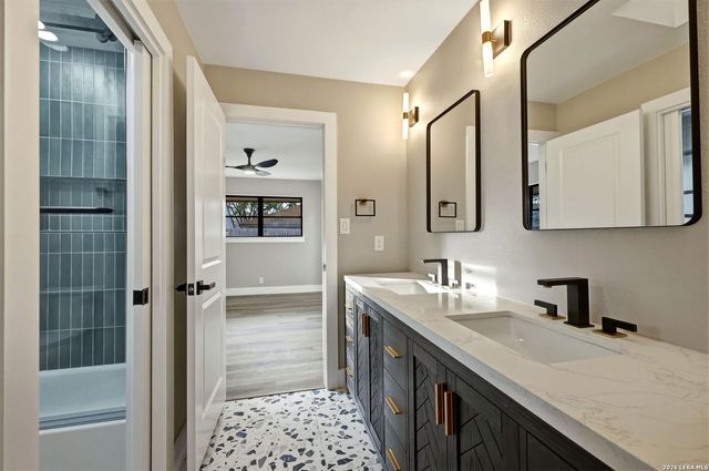 1002 Arizona Ash, San Antonio, TX 78232