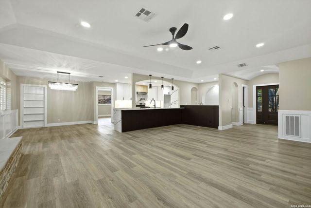 1002 Arizona Ash, San Antonio, TX 78232