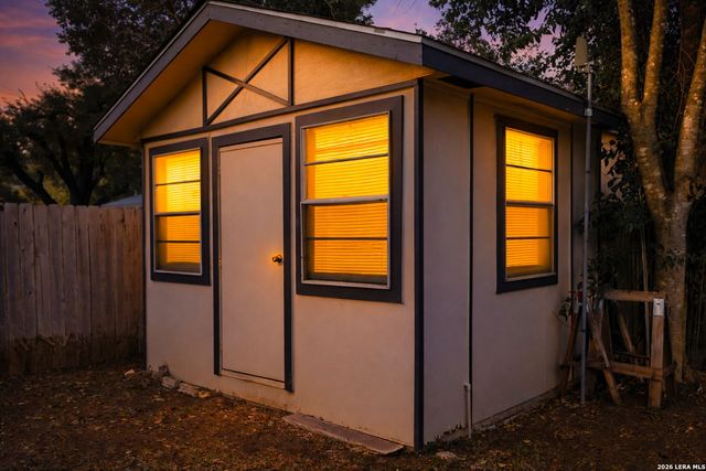 1002 Arizona Ash, San Antonio, TX 78232