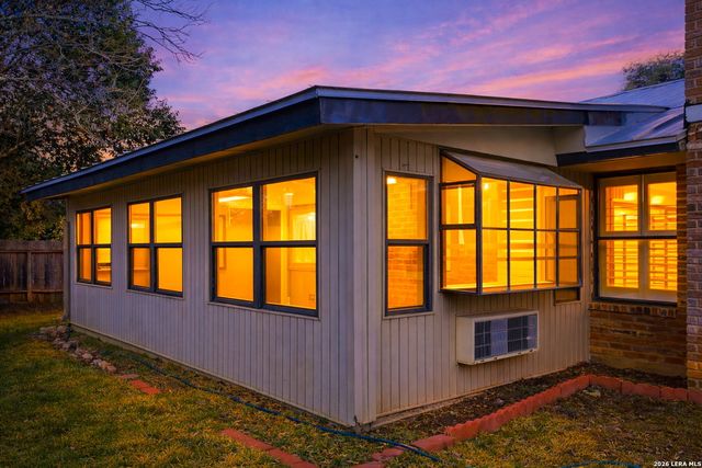 1002 Arizona Ash, San Antonio, TX 78232