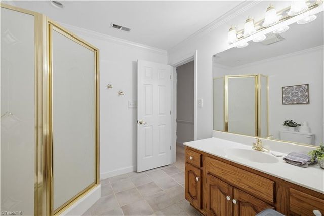 246 Broadmoor Drive, Advance, NC 27006