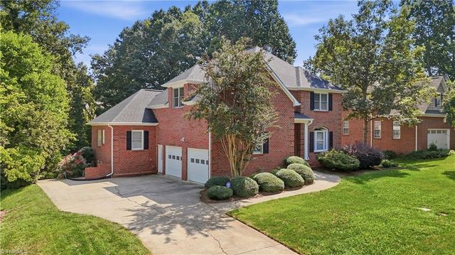 246 Broadmoor Drive, Advance, NC 27006