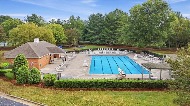 246 Broadmoor Drive, Advance, NC 27006