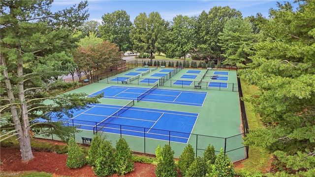 246 Broadmoor Drive, Advance, NC 27006
