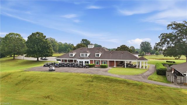 246 Broadmoor Drive, Advance, NC 27006