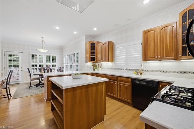 246 Broadmoor Drive, Advance, NC 27006