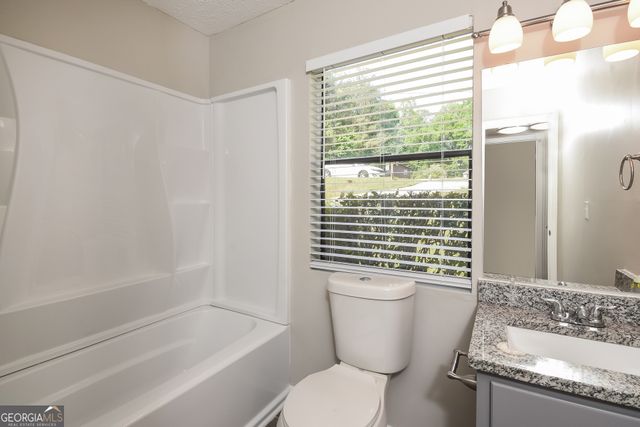 4012 Day Trail N, Ellenwood, GA 30294