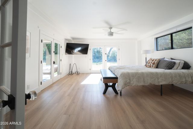 4451 E EARLL Drive, Phoenix, AZ 85018