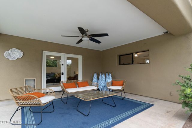 4451 E EARLL Drive, Phoenix, AZ 85018