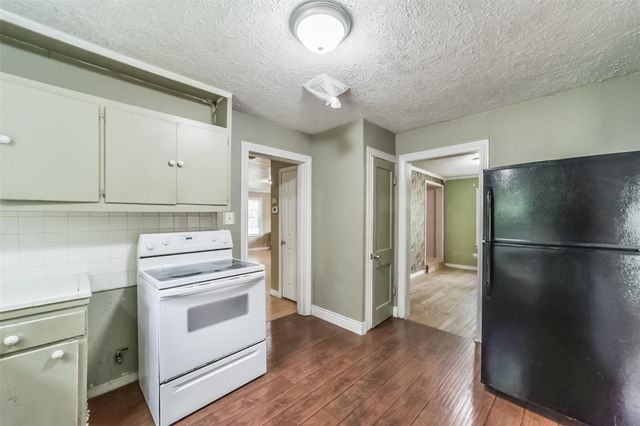 80 County Road 4321, Dayton, TX 77535