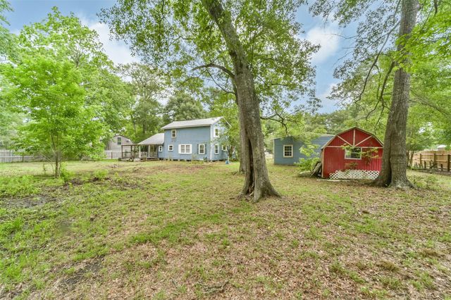 80 County Road 4321, Dayton, TX 77535