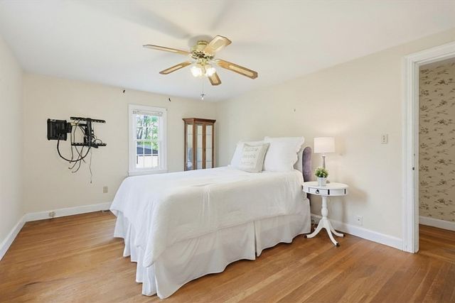 40 Metcalf Road, North Attleboro, MA 02760
