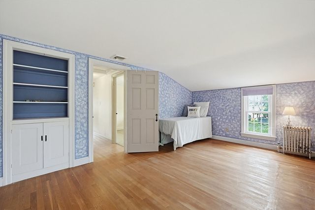 40 Metcalf Road, North Attleboro, MA 02760