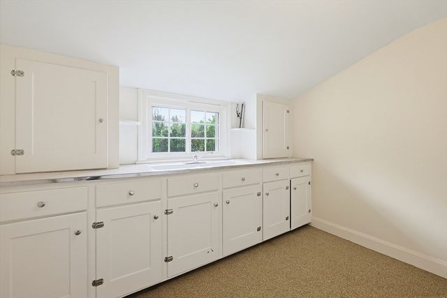 40 Metcalf Road, North Attleboro, MA 02760