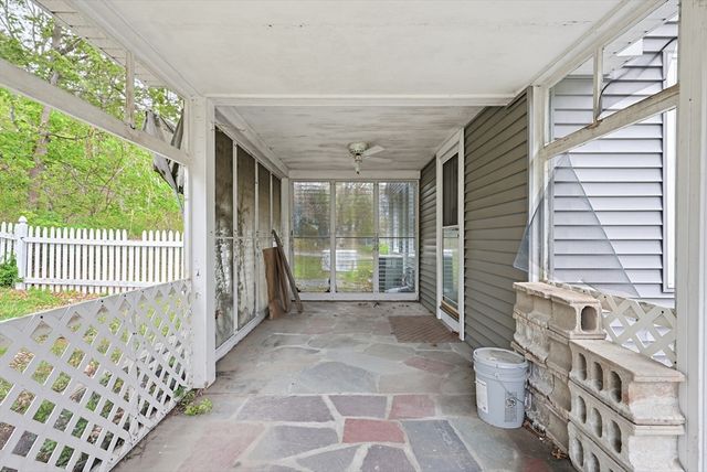 40 Metcalf Road, North Attleboro, MA 02760