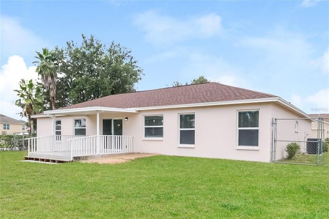 102 ASHLEY LOOP, Davenport, FL 33837