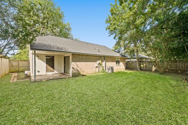 6811 Blue Ridge Drive, Richmond, TX 77469