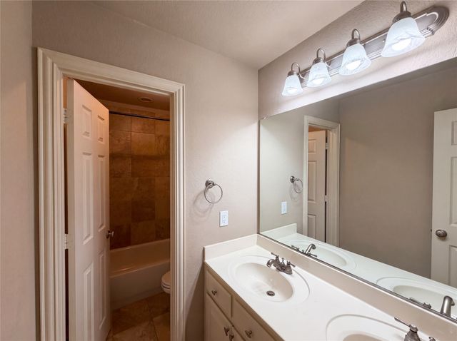 928 Homestead Drive, Keller, TX 76248