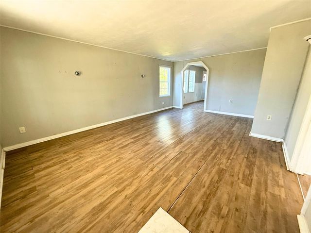 2308 32nd Avenue N, Texas City, TX 77590