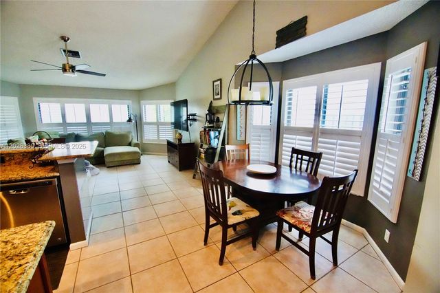 150 SW 127th Ave, Plantation, FL 33325
