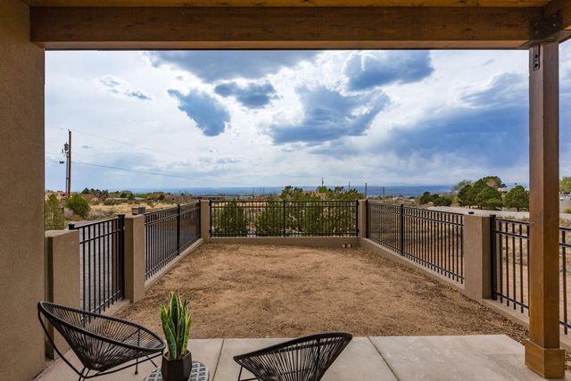 12055 Elena Drive NE, Albuquerque, NM 87122