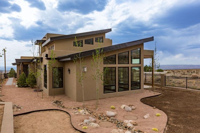 12055 Elena Drive NE, Albuquerque, NM 87122