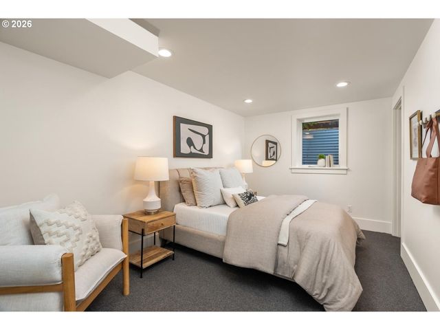 1435 Ne MASON St, Portland, OR 97211