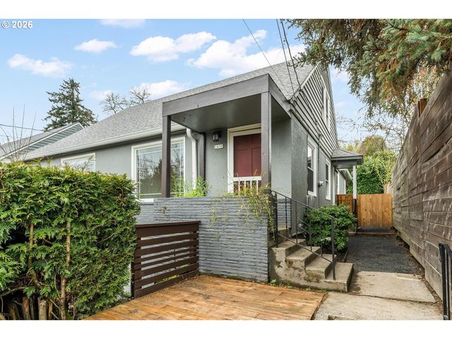 1435 Ne MASON St, Portland, OR 97211