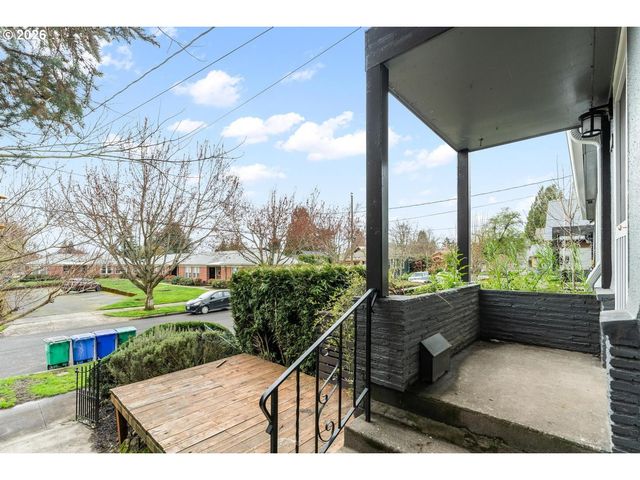 1435 Ne MASON St, Portland, OR 97211