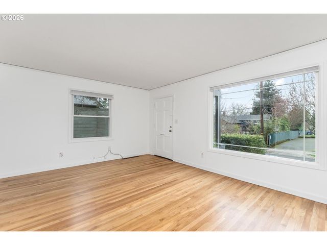 1435 Ne MASON St, Portland, OR 97211