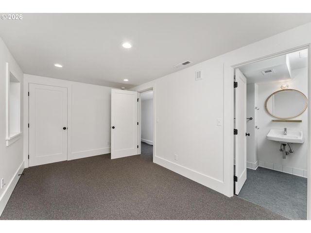 1435 Ne MASON St, Portland, OR 97211