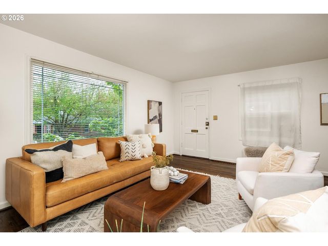 1435 Ne MASON St, Portland, OR 97211