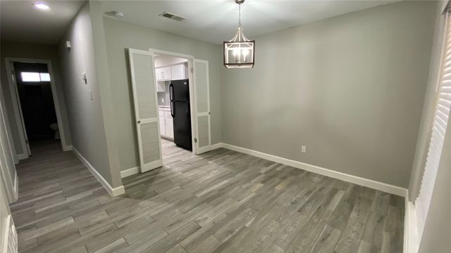 1202 N O'Connor Road, Irving, TX 75061