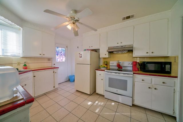 1316 135th Ave, San Leandro, CA 94578