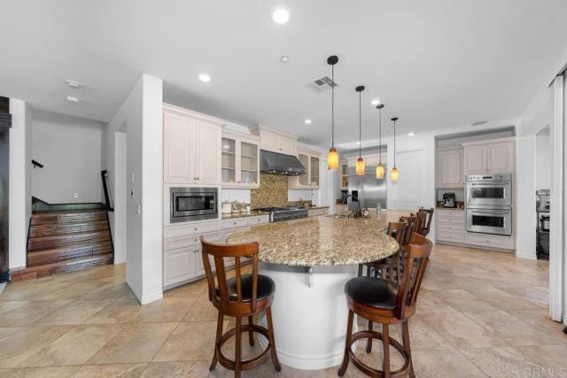 2023 Plaza Acapulco, Chula Vista, CA 91914