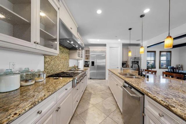 2023 Plaza Acapulco, Chula Vista, CA 91914