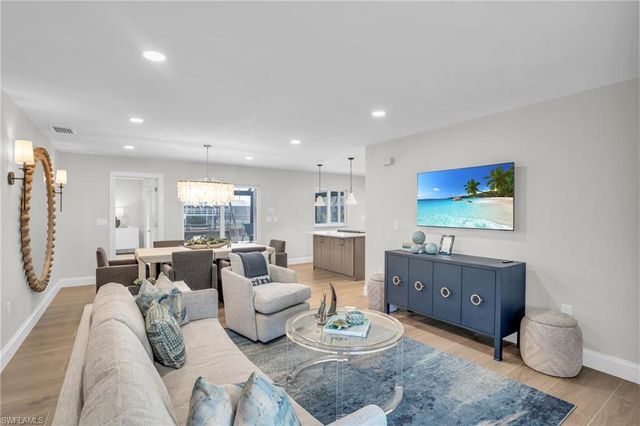 23 Palmview BLVD, Fort Myers Beach, FL 33931