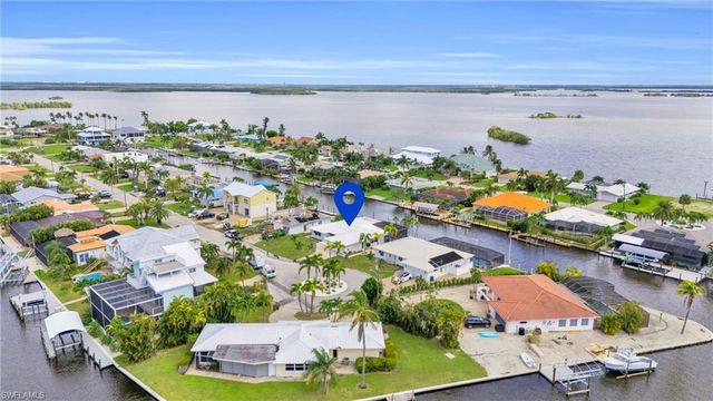 23 Palmview BLVD, Fort Myers Beach, FL 33931