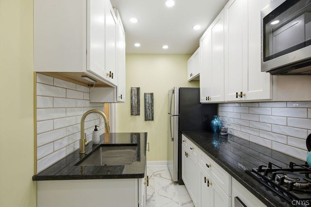 377 West Onondaga Street 206, Syracuse, NY 13202