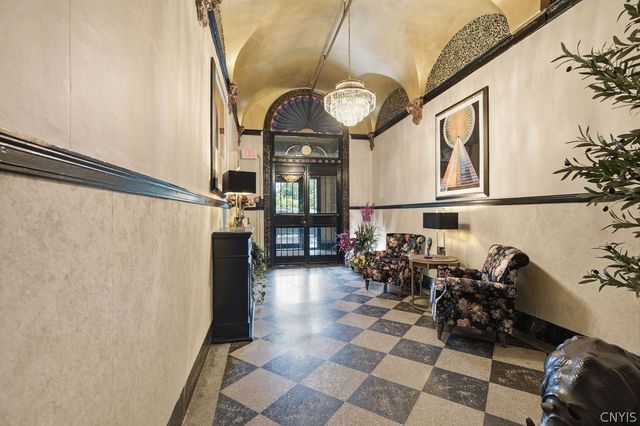 377 West Onondaga Street 206, Syracuse, NY 13202