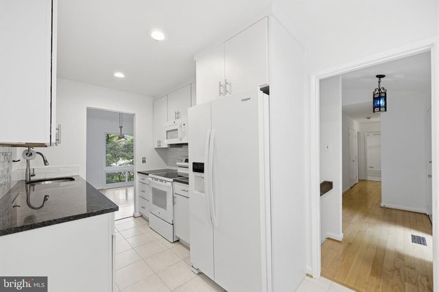 11501 BRANDY HALL LN, Gaithersburg, MD 20878