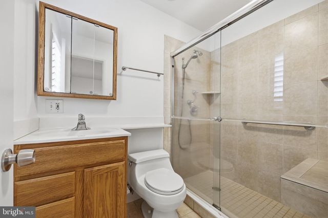 11501 BRANDY HALL LN, Gaithersburg, MD 20878
