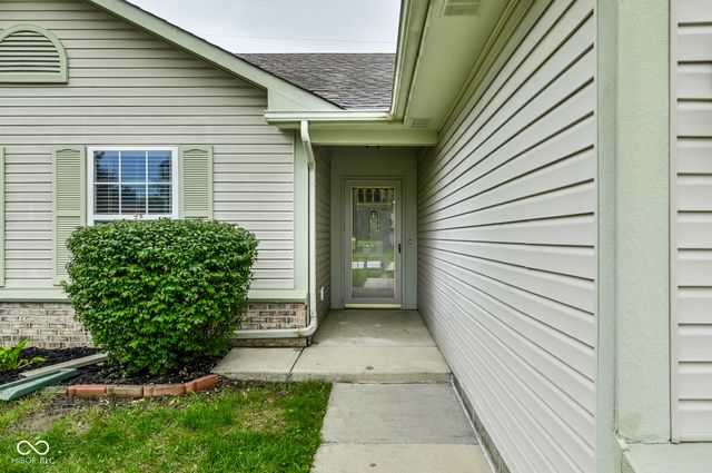 12997 Wingstem Court, Fishers, IN 46038