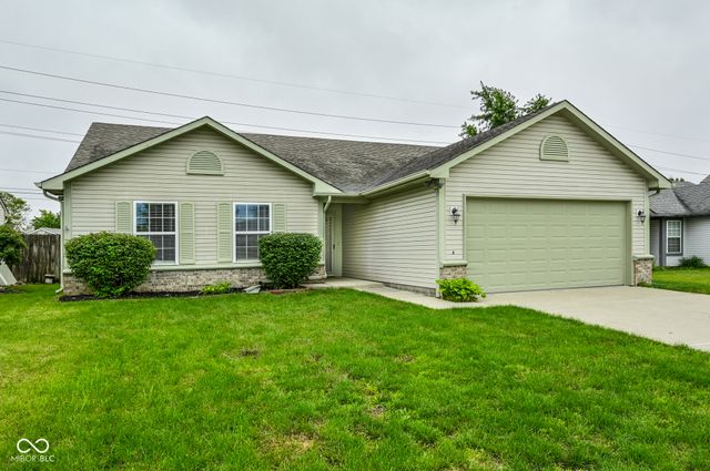 12997 Wingstem Court, Fishers, IN 46038
