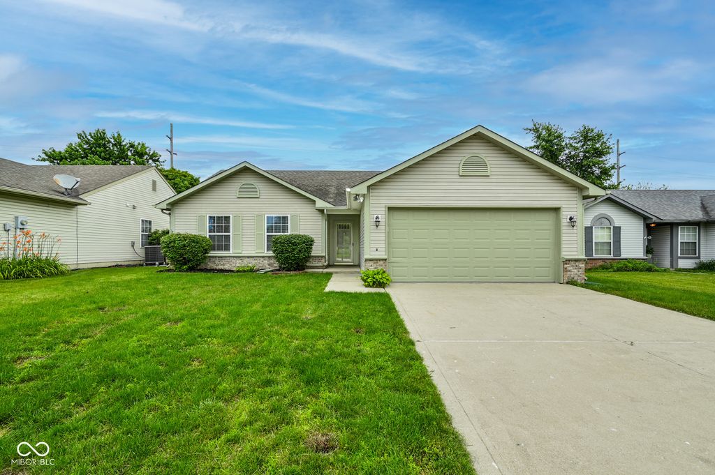 12997 Wingstem Court, Fishers, IN 46038
