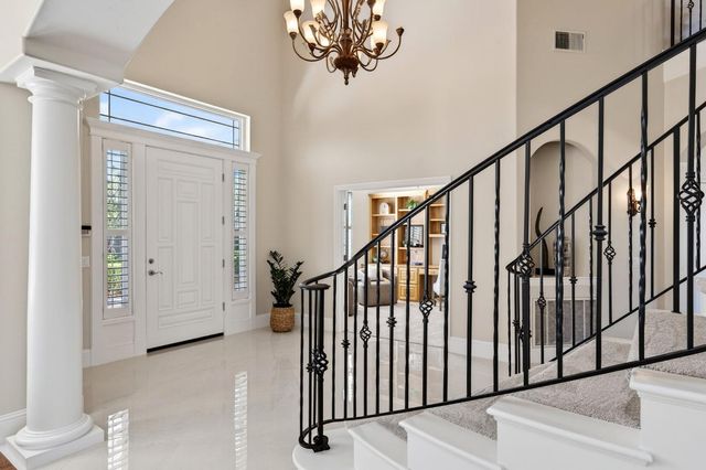 1501 Chalupa Pl, Davis, CA 95618