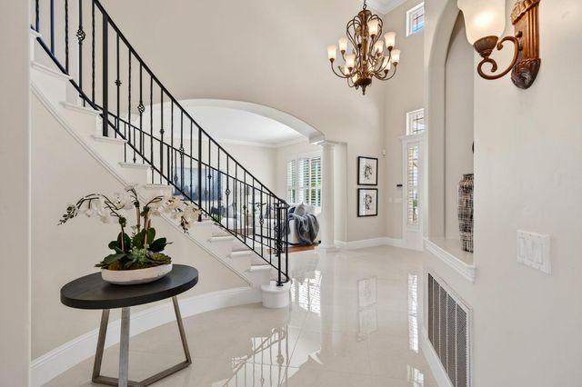 1501 Chalupa Pl, Davis, CA 95618