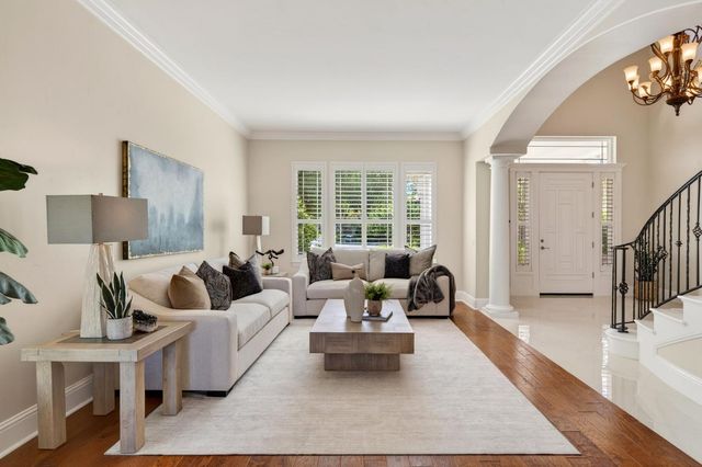 1501 Chalupa Pl, Davis, CA 95618