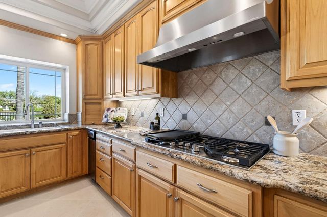 1501 Chalupa Pl, Davis, CA 95618